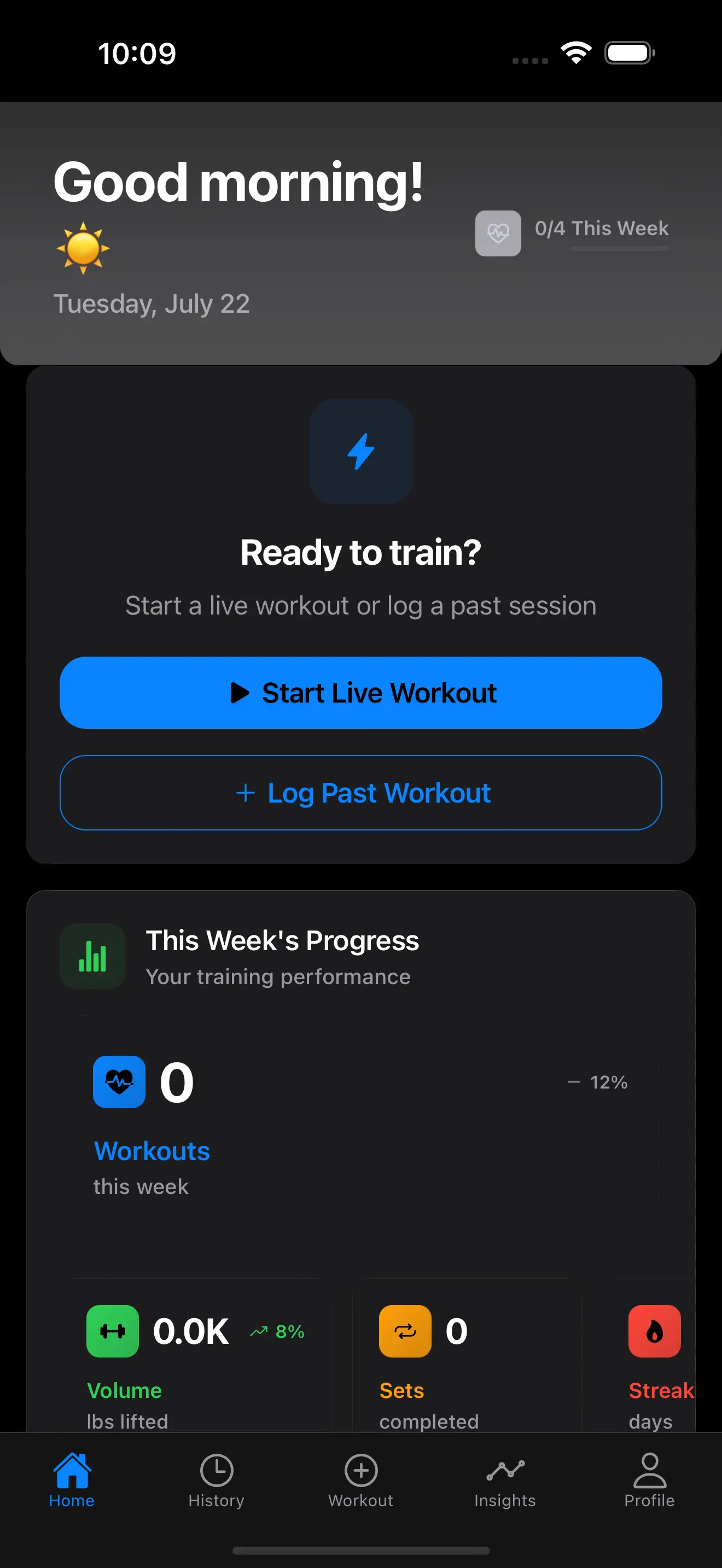 Main dashboard screen with workout overview and quick actions